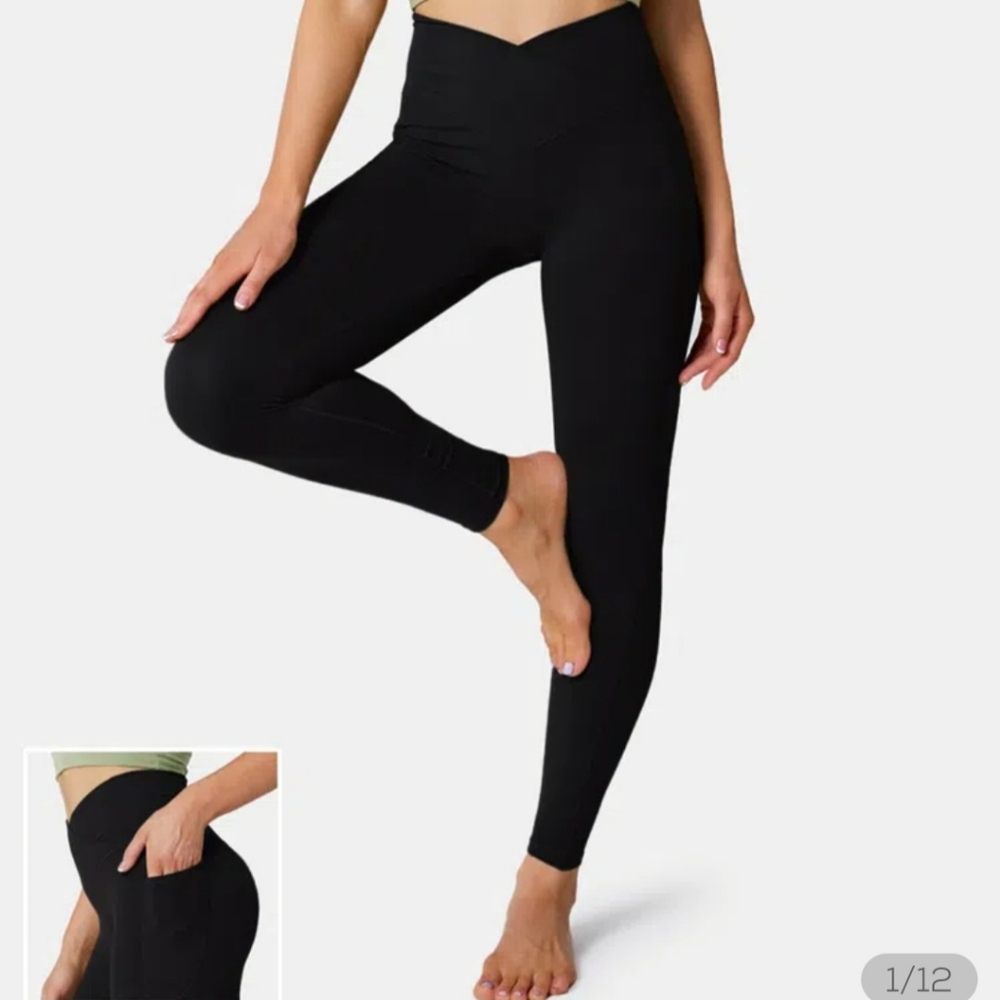 Halara crossover leggings